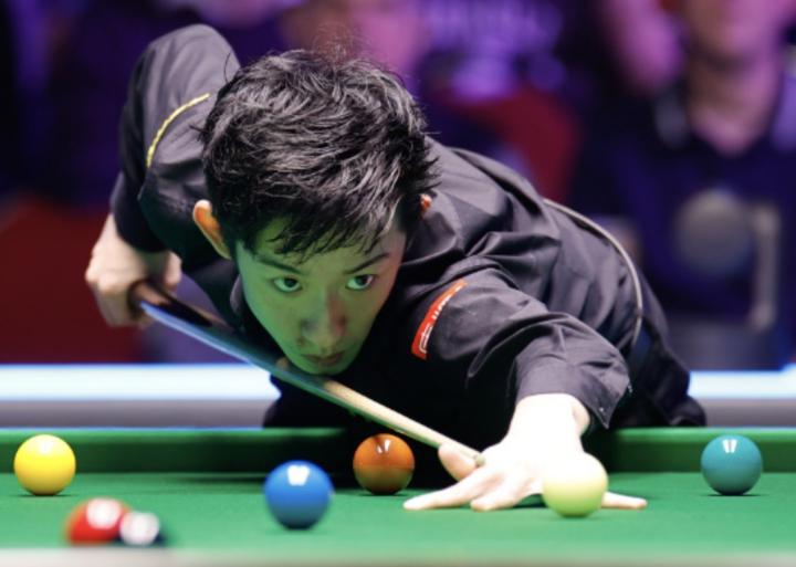  吴宜泽4-6不敌霍金斯，无缘斯诺克威尔士公开赛决赛 新闻 吴宜泽4-6不敌霍金斯，无缘斯诺克威尔士公开赛决赛 新闻