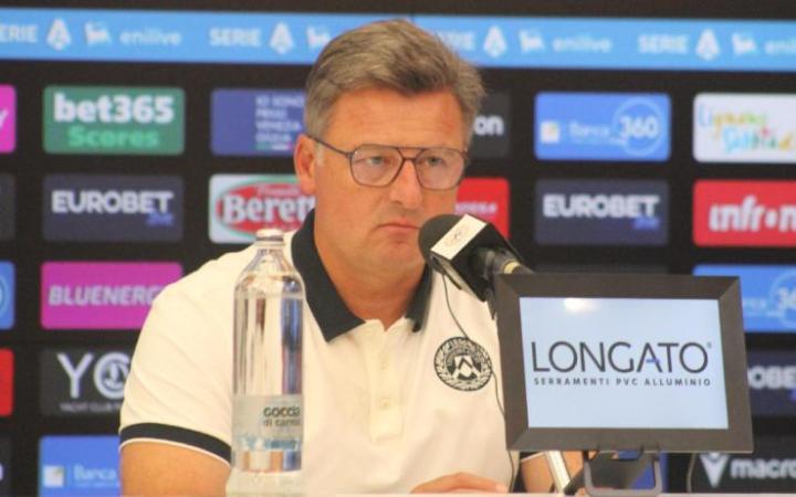 鲁尼亚伊奇:凯南-戴维斯能进入大名单;赛季还很长,别慌 新闻