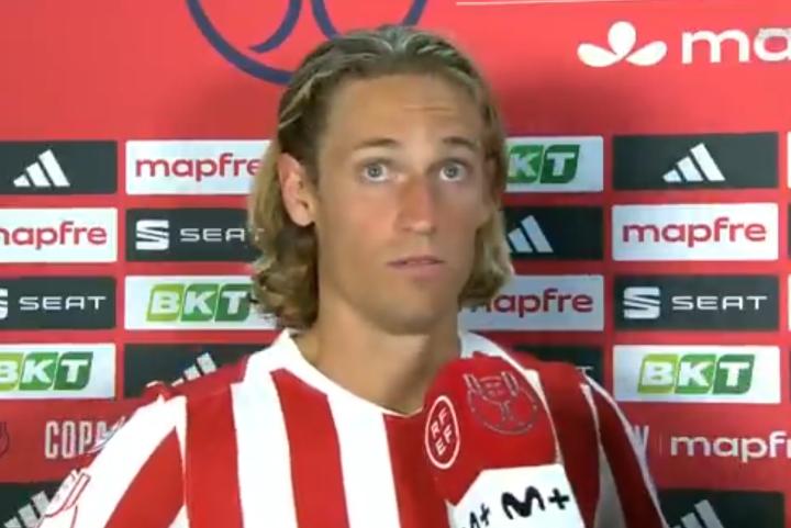 略伦特:足球并不等同于健康,我会在身体被拖垮前就退役 新闻