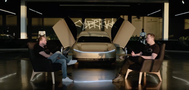 马斯克又画饼:特斯拉20年内将在月球建厂,机器人10年内让工作成为“可选项” 新闻