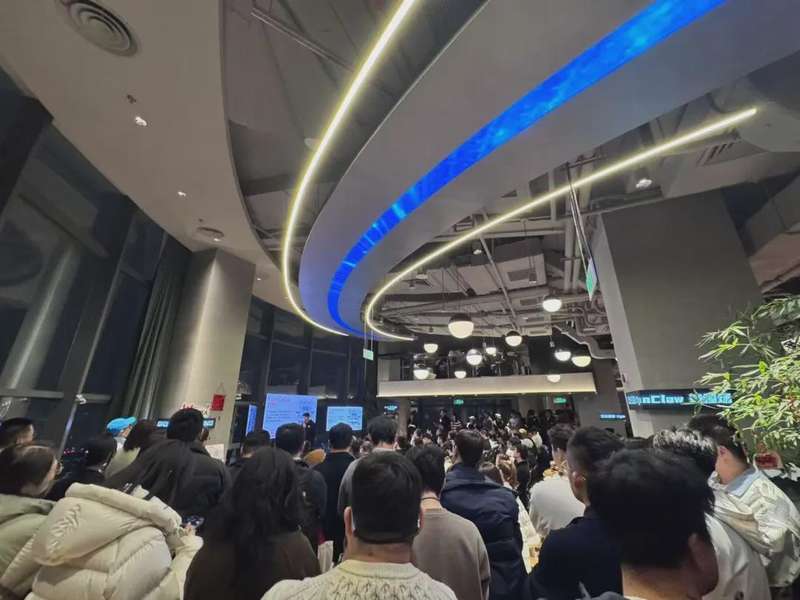 OpenClaw点燃养虾热潮,六位用户亲述AI Agent真实共生体验。 IT技术 OpenClaw点燃养虾热潮,六位用户亲述AI Agent真实共生体验。 IT技术