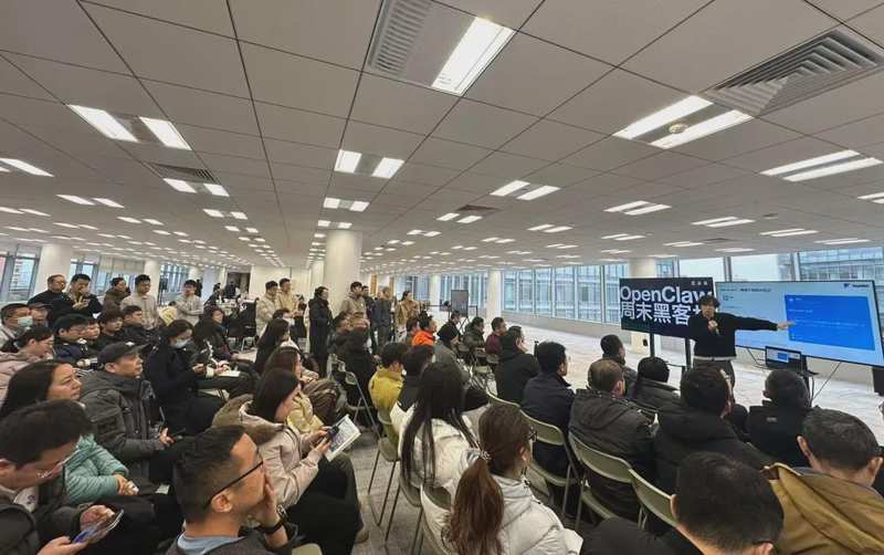 OpenClaw点燃养虾热潮,六位用户亲述AI Agent真实共生体验。 IT技术 OpenClaw点燃养虾热潮,六位用户亲述AI Agent真实共生体验。 IT技术