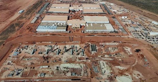  地缘风险加剧能源市场动荡；特朗普对伊朗发出强硬信息，Claude用户规模逆势扩张。 新闻 地缘风险加剧能源市场动荡；特朗普对伊朗发出强硬信息，Claude用户规模逆势扩张。 新闻 地缘风险加剧能源市场动荡；特朗普对伊朗发出强硬信息，Claude用户规模逆势扩张。 新闻