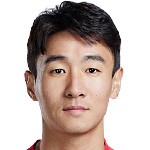 赛前看台惊喜同框,韦世豪拜合拉木携手马思唯;跨界潮流悄然点燃蓉城热情。 娱乐新闻