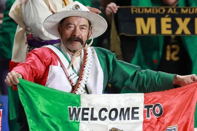  墨西哥外交部门积极协调，助力伊拉克队克服签证难题顺利备战附加赛；部分球员已于沙特完成手续，其余人员即将集中办理。 体育新闻 墨西哥外交部门积极协调，助力伊拉克队克服签证难题顺利备战附加赛；部分球员已于沙特完成手续，其余人员即将集中办理。 体育新闻