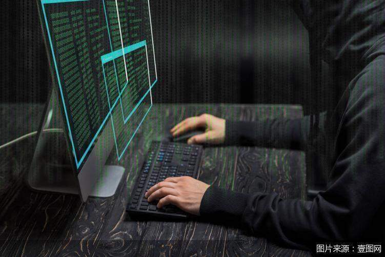  AI智能体热潮涌现，信用卡安全隐患凸显；银行机构积极应对新型风险挑战。 IT技术 AI智能体热潮涌现，信用卡安全隐患凸显；银行机构积极应对新型风险挑战。 IT技术