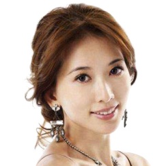  跨界跑团汇聚香港春日；林志玲阿Sa黄晓明领跑搜狐马拉松；运动精神传递城市活力。 娱乐新闻