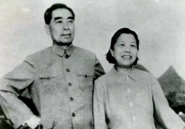  数据复盘：从临终呼唤看烈士后代与革命前辈的深层连接 新闻 数据复盘：从临终呼唤看烈士后代与革命前辈的深层连接 新闻