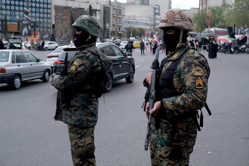  【战略深度】700万志愿军与霍尔木兹防线：伊朗防御体系全解析 新闻