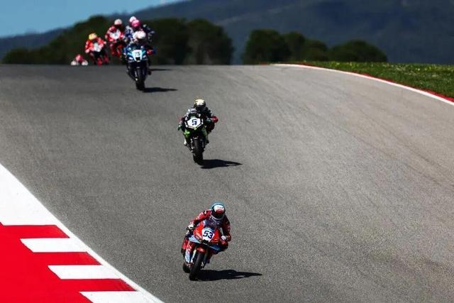  一句“一个子儿都没有”引发的误读，藏着对中国制造的深层误解 新闻