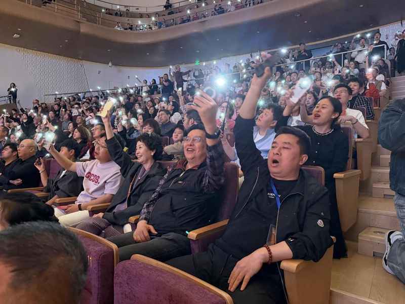  艺术匠心与文化传承的交响：阎维文师生民族声乐音乐会的多维价值解析 文化旅游