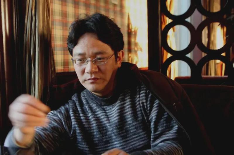  《秋风辞》的意象拓扑学：胡弦诗歌的生命符号系统解析 影视小说