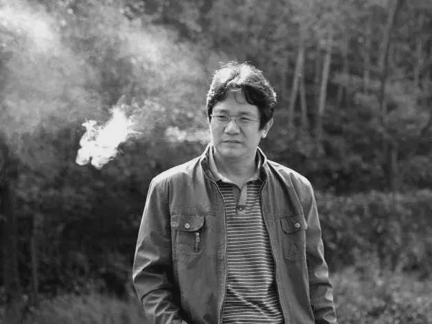  《秋风辞》的意象拓扑学：胡弦诗歌的生命符号系统解析 影视小说